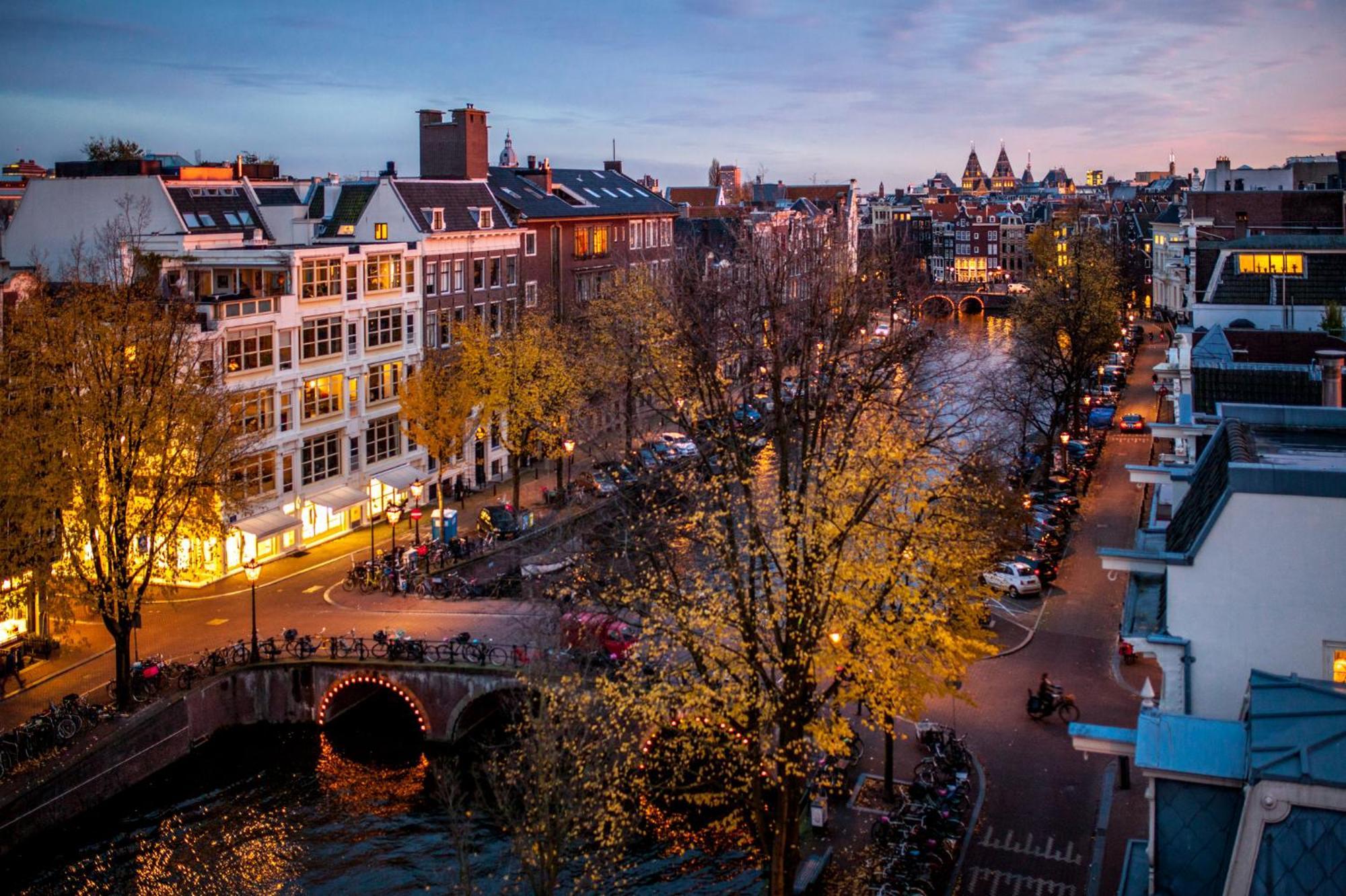 Amsterdam Wiechmann Hotel ภายนอก รูปภาพ