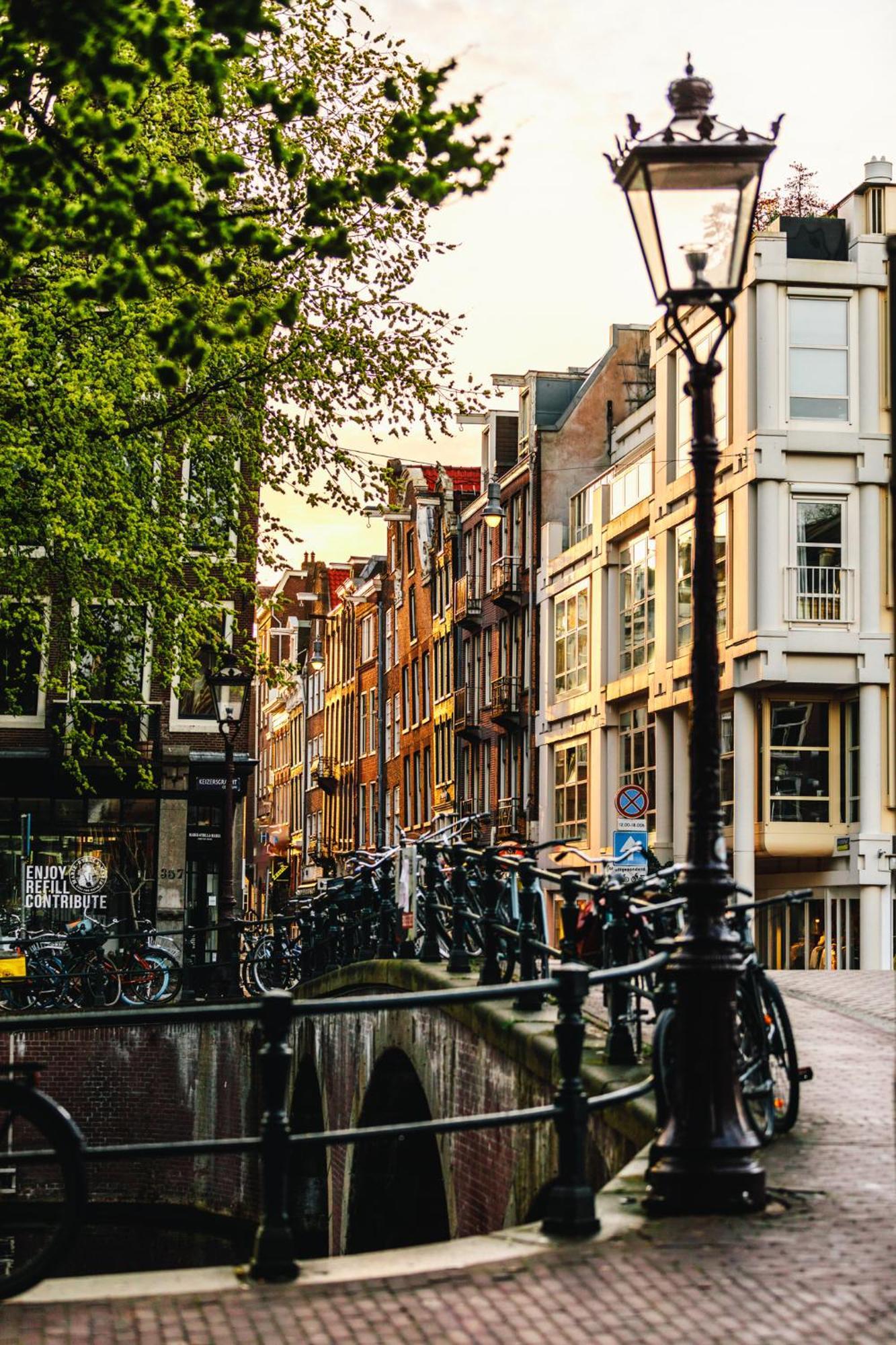 Amsterdam Wiechmann Hotel ภายนอก รูปภาพ