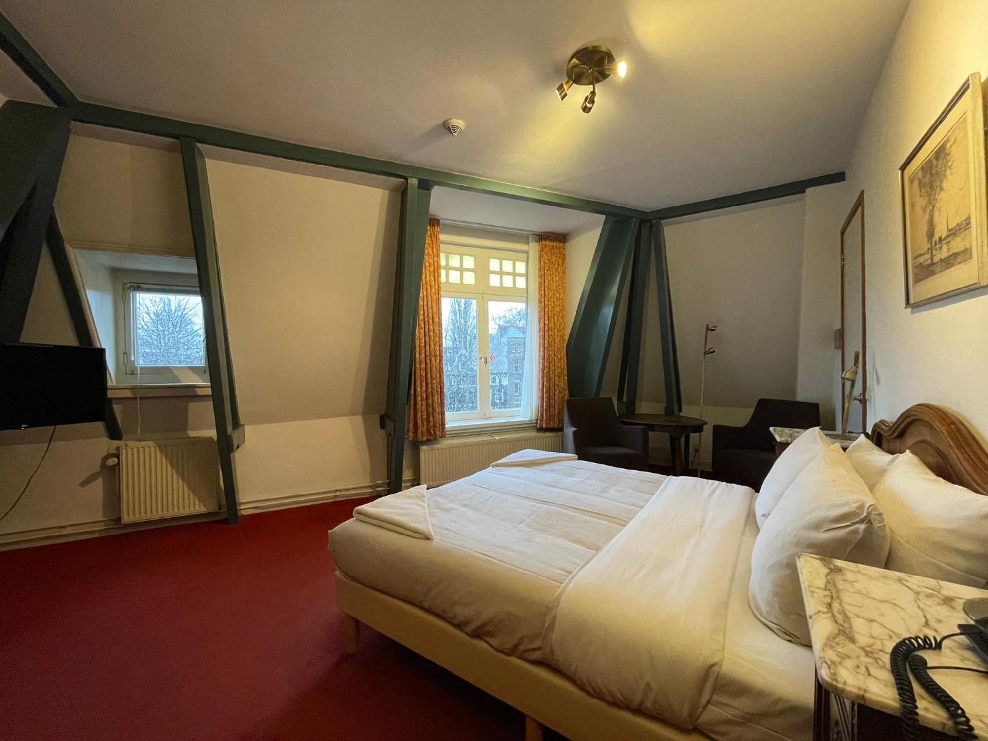 Amsterdam Wiechmann Hotel ภายนอก รูปภาพ